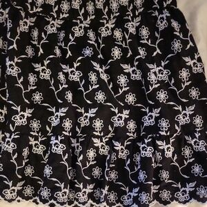 LOFT Black and White Embroidered Bubble Mini Skirt Sz SM $14